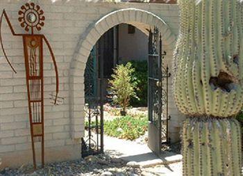 Bed And Bagels Of Tucson Hotel Tanque Verde Exterior photo