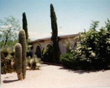 Bed And Bagels Of Tucson Hotel Tanque Verde Exterior photo